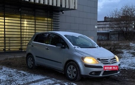 Volkswagen Golf Plus I, 2008 год, 399 000 рублей, 2 фотография