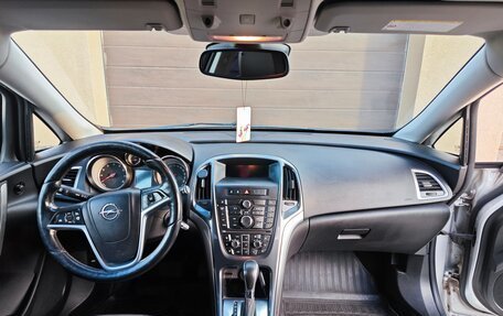 Opel Astra J, 2013 год, 870 000 рублей, 9 фотография