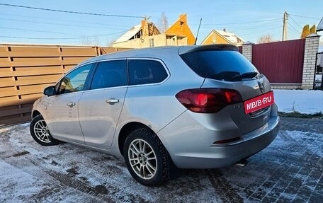 Opel Astra J, 2013 год, 870 000 рублей, 7 фотография