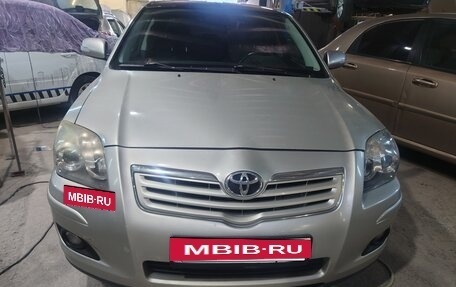 Toyota Avensis III рестайлинг, 2006 год, 750 000 рублей, 2 фотография