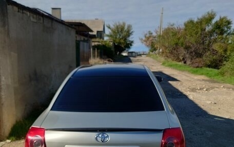 Toyota Avensis III рестайлинг, 2006 год, 750 000 рублей, 19 фотография