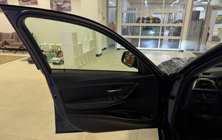 BMW 3 серия, 2018 год, 2 800 000 рублей, 10 фотография