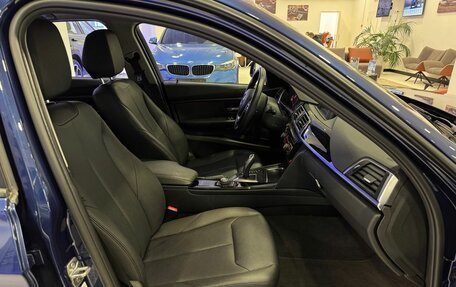 BMW 3 серия, 2018 год, 2 800 000 рублей, 12 фотография