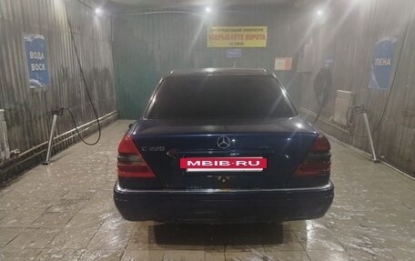 Mercedes-Benz C-Класс, 1996 год, 175 000 рублей, 4 фотография