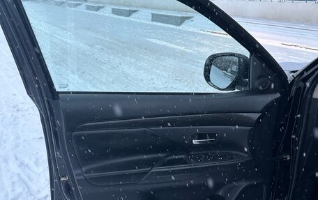 Mitsubishi Outlander III рестайлинг 3, 2015 год, 1 750 000 рублей, 17 фотография