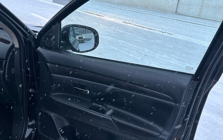 Mitsubishi Outlander III рестайлинг 3, 2015 год, 1 750 000 рублей, 18 фотография