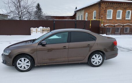 Volkswagen Jetta VI, 2012 год, 830 000 рублей, 2 фотография