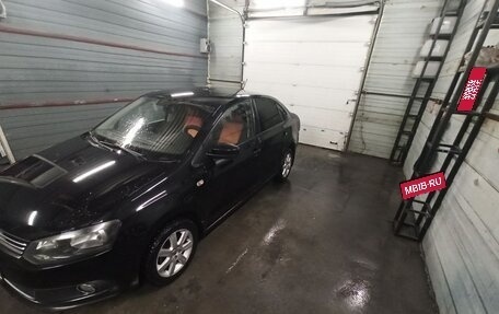 Volkswagen Polo VI (EU Market), 2013 год, 700 000 рублей, 5 фотография