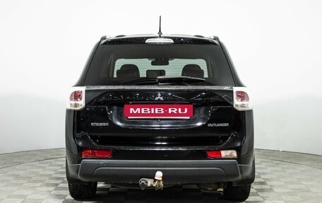 Mitsubishi Outlander III рестайлинг 3, 2013 год, 1 099 585 рублей, 6 фотография