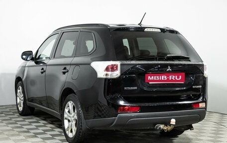 Mitsubishi Outlander III рестайлинг 3, 2013 год, 1 099 585 рублей, 7 фотография