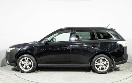 Mitsubishi Outlander III рестайлинг 3, 2013 год, 1 099 585 рублей, 8 фотография