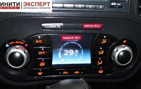 Nissan Juke II, 2012 год, 989 900 рублей, 13 фотография