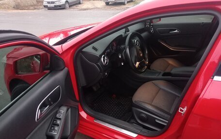 Mercedes-Benz A-Класс, 2014 год, 1 350 000 рублей, 2 фотография