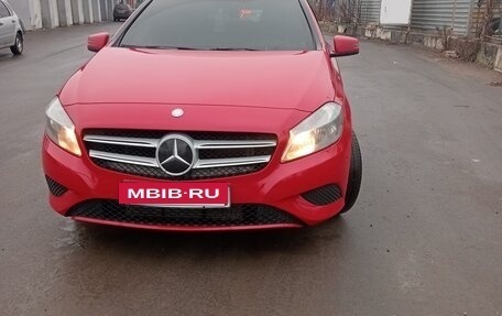 Mercedes-Benz A-Класс, 2014 год, 1 350 000 рублей, 12 фотография