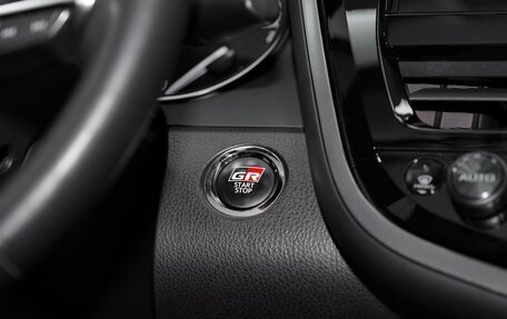 Toyota Camry, 2022 год, 3 290 000 рублей, 18 фотография