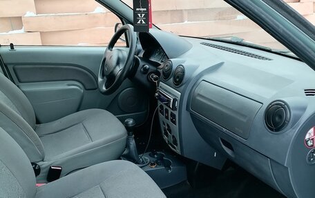 Renault Logan I, 2007 год, 250 000 рублей, 10 фотография