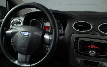 Ford Focus II рестайлинг, 2011 год, 749 000 рублей, 10 фотография