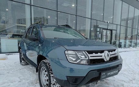 Renault Duster I рестайлинг, 2017 год, 1 384 000 рублей, 3 фотография
