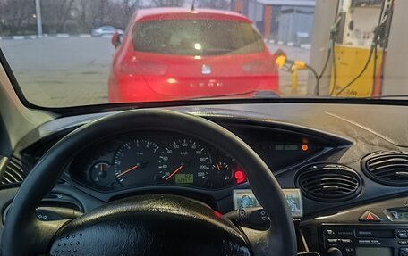 Ford Focus IV, 2000 год, 170 000 рублей, 4 фотография
