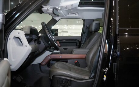 Land Rover Defender II, 2020 год, 5 300 000 рублей, 8 фотография