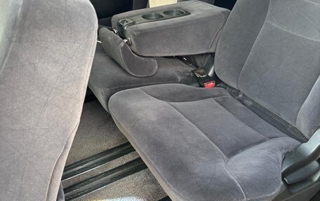 Honda Elysion I, 2006 год, 1 115 000 рублей, 14 фотография