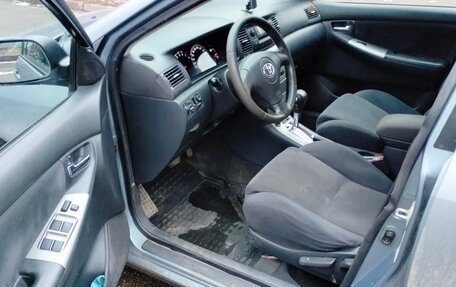 Toyota Corolla, 2003 год, 450 000 рублей, 8 фотография