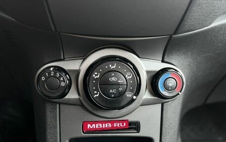 Ford Fiesta, 2016 год, 670 000 рублей, 13 фотография