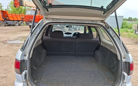 Nissan Avenir II, 2003 год, 280 000 рублей, 4 фотография