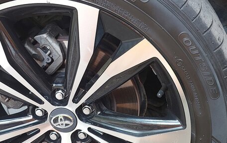 Toyota Highlander III, 2011 год, 2 850 000 рублей, 24 фотография