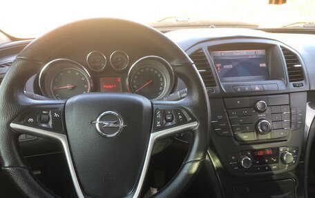 Opel Insignia II рестайлинг, 2011 год, 739 000 рублей, 11 фотография