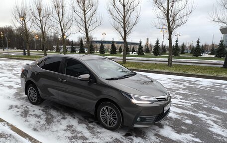 Toyota Corolla, 2018 год, 1 870 000 рублей, 2 фотография