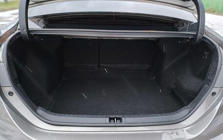 Toyota Corolla, 2018 год, 1 870 000 рублей, 13 фотография