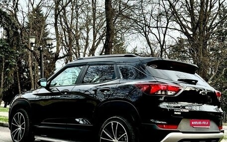 Chevrolet TrailBlazer, 2021 год, 1 780 000 рублей, 2 фотография