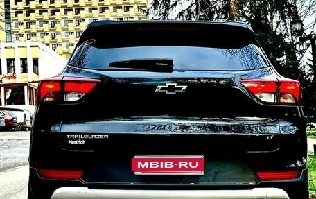 Chevrolet TrailBlazer, 2021 год, 1 780 000 рублей, 4 фотография