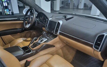 Porsche Cayenne III, 2017 год, 4 199 000 рублей, 9 фотография