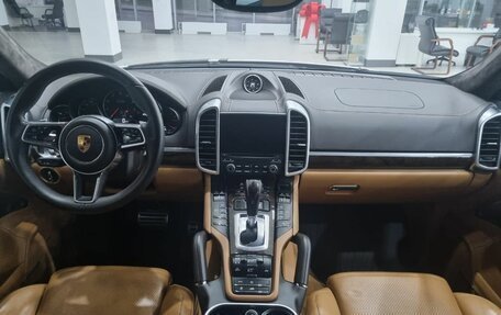 Porsche Cayenne III, 2017 год, 4 199 000 рублей, 10 фотография