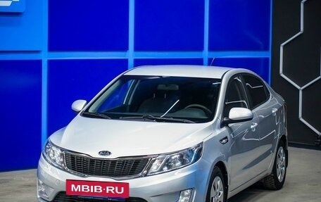 KIA Rio III рестайлинг, 2012 год, 880 000 рублей, 2 фотография