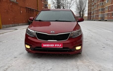 KIA Rio III рестайлинг, 2015 год, 1 370 000 рублей, 1 фотография