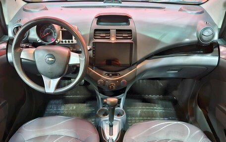 Chevrolet Spark III, 2013 год, 579 000 рублей, 9 фотография