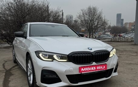 BMW 3 серия, 2021 год, 3 750 000 рублей, 5 фотография