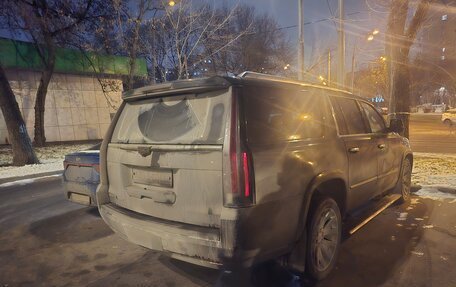 Cadillac Escalade IV, 2016 год, 4 500 000 рублей, 3 фотография