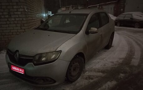 Renault Logan II, 2014 год, 430 000 рублей, 1 фотография