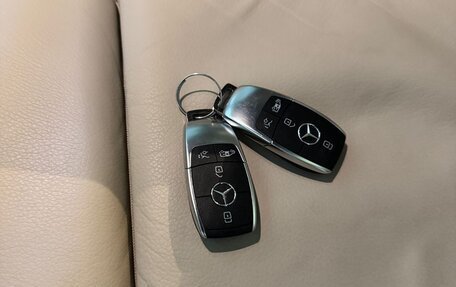 Mercedes-Benz V-Класс, 2024 год, 11 200 000 рублей, 16 фотография