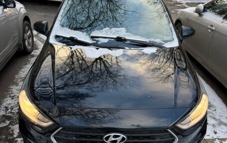 Hyundai Solaris II рестайлинг, 2017 год, 850 000 рублей, 3 фотография