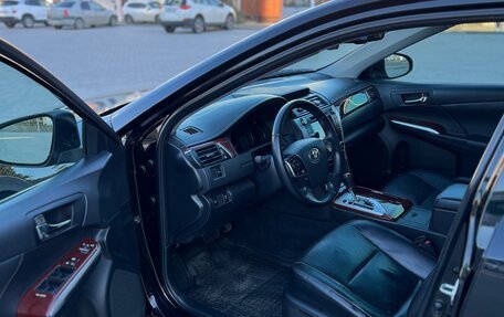 Toyota Camry, 2013 год, 1 820 000 рублей, 7 фотография