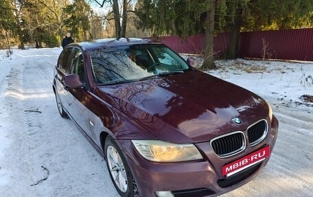 BMW 3 серия, 2010 год, 600 000 рублей, 13 фотография