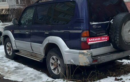 Toyota Land Cruiser Prado 90 рестайлинг, 1997 год, 330 000 рублей, 6 фотография