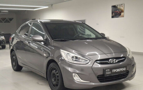 Hyundai Solaris II рестайлинг, 2013 год, 869 000 рублей, 3 фотография