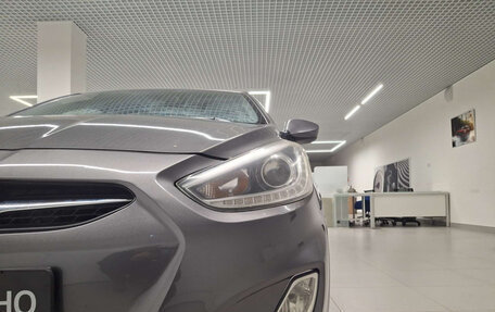 Hyundai Solaris II рестайлинг, 2013 год, 869 000 рублей, 17 фотография