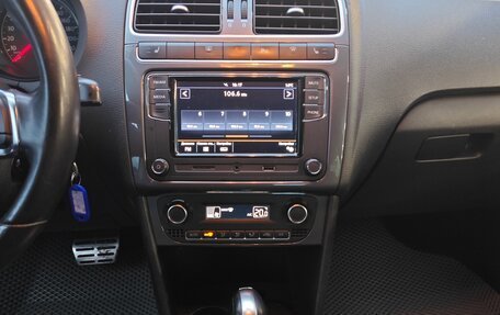 Volkswagen Polo VI (EU Market), 2018 год, 799 000 рублей, 9 фотография